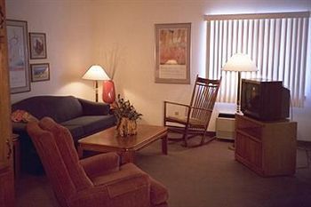 Mcgovern'S Motel And Suites Sun Prairie ภายนอก รูปภาพ